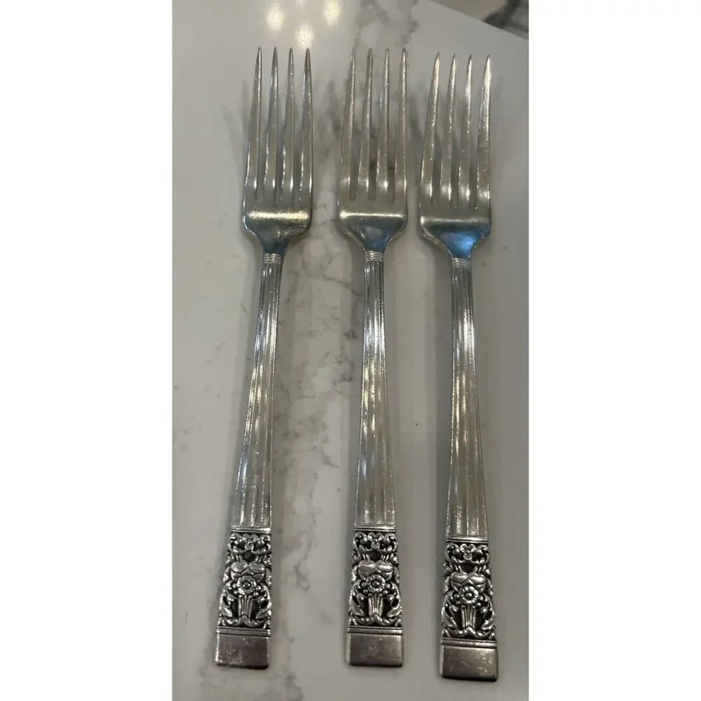 Vtg Set Of 3 Oneida Community CORONATION 7.5” Dinner Forks Silverplate 1936 EUC